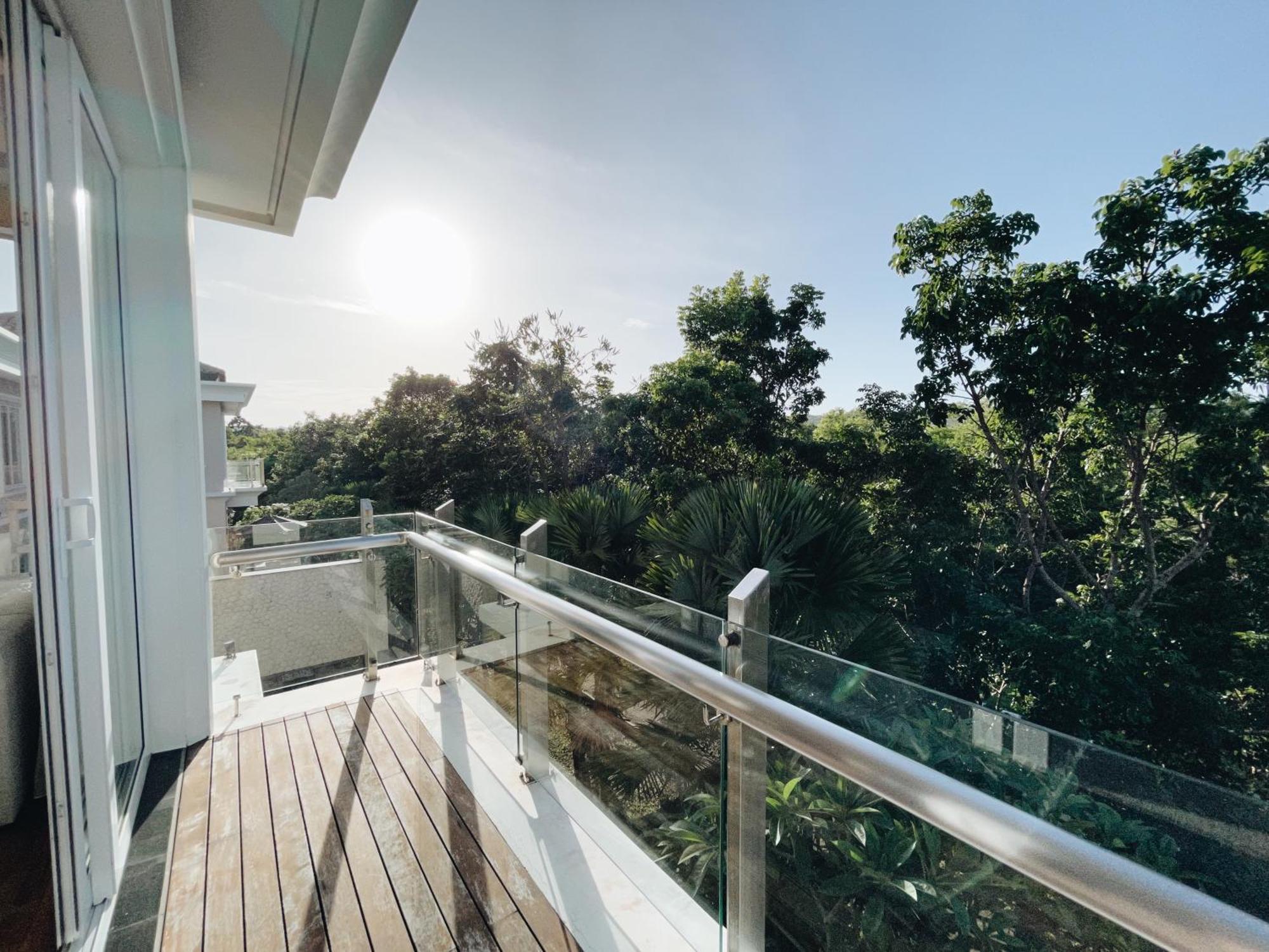 Kula Kara Villas Uluwatu Exterior photo